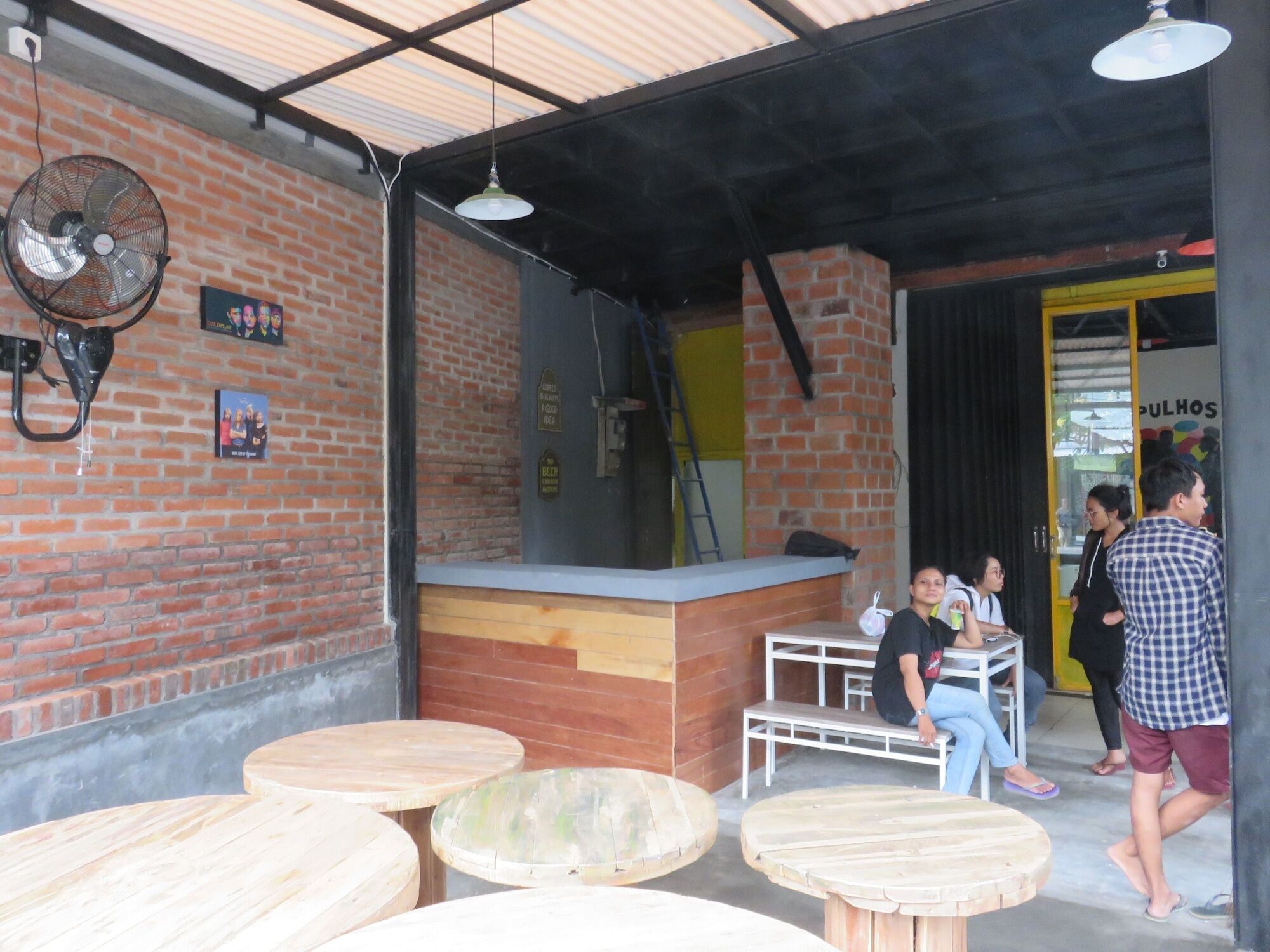 Legian Kumpul Hostel Kuta מראה חיצוני תמונה