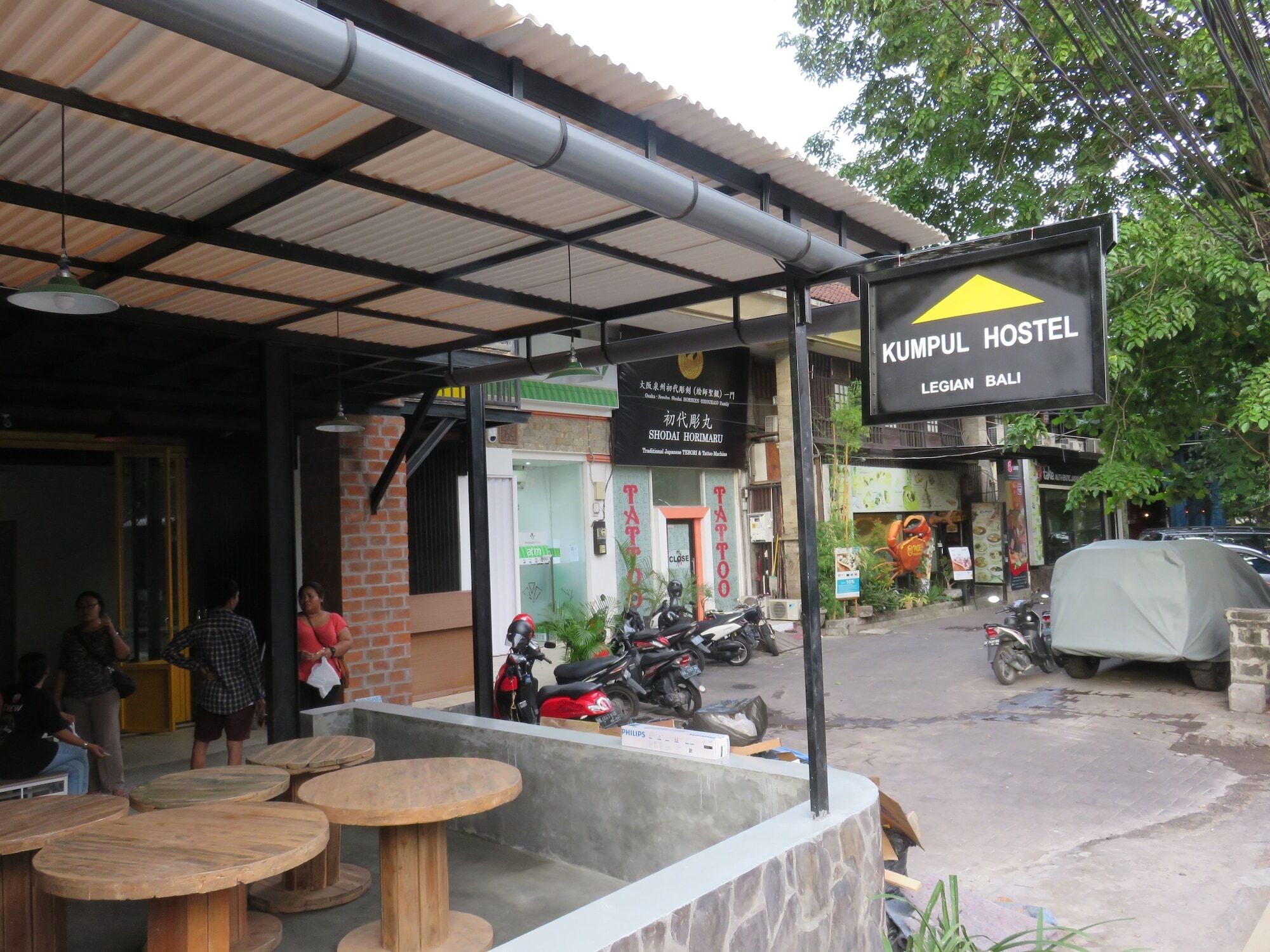 Legian Kumpul Hostel Kuta מראה חיצוני תמונה