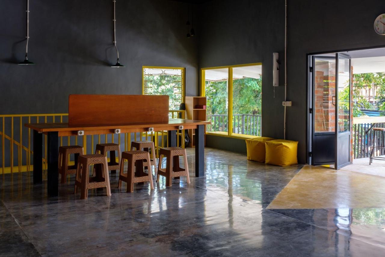 Legian Kumpul Hostel Kuta מראה חיצוני תמונה