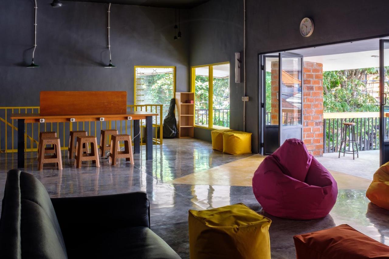 Legian Kumpul Hostel Kuta מראה חיצוני תמונה