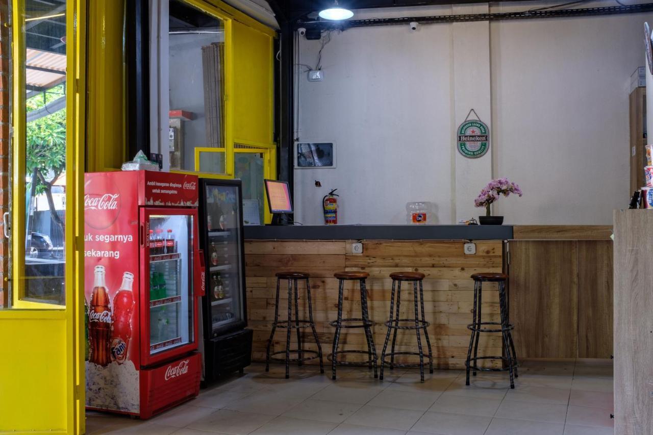 Legian Kumpul Hostel Kuta מראה חיצוני תמונה